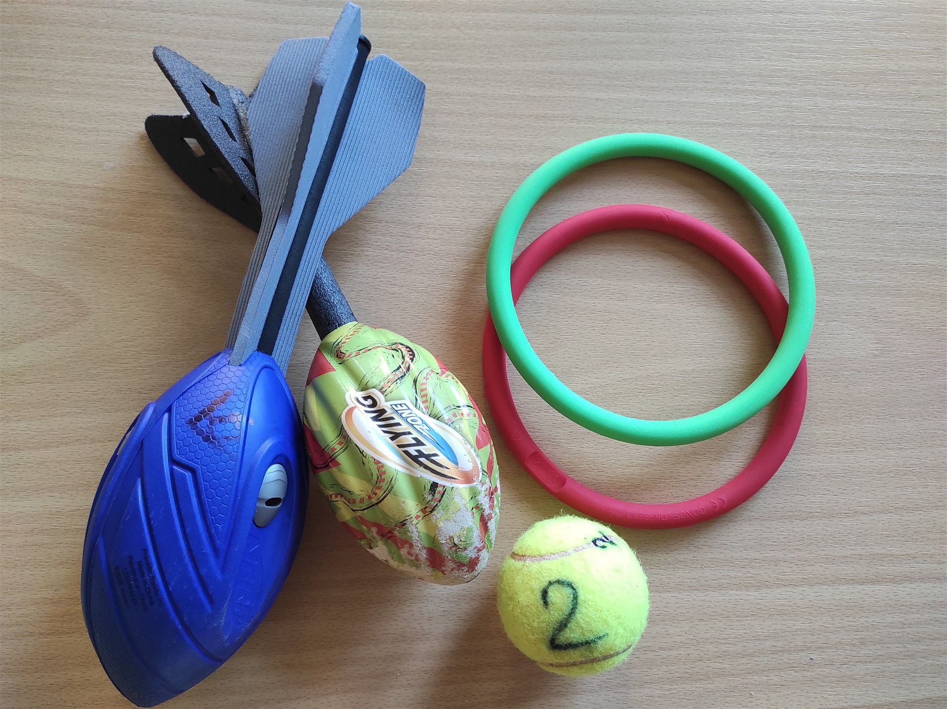 Hází celá družinka