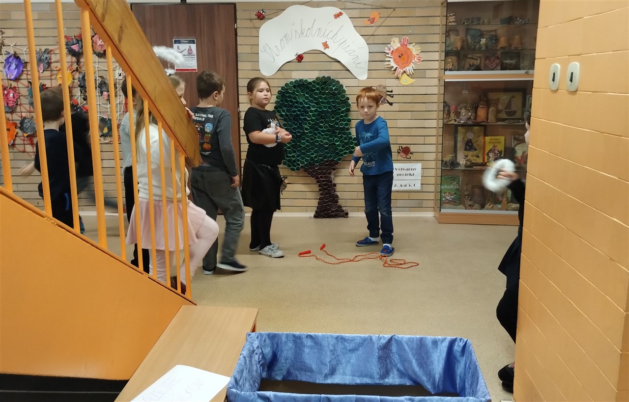 Házení svatozáří 