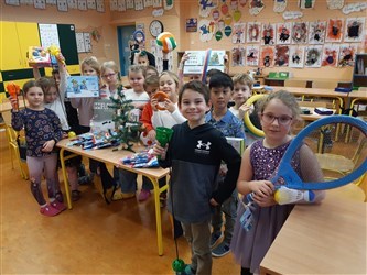 Vánoční odpoledne (sudoku, hádanky a kvízy, hledání obrázků, dárečky) - prosinec