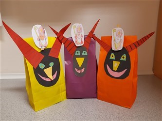 Mikuláš (příprava sáčku na nadílku, stezka s úkoly) - prosinec