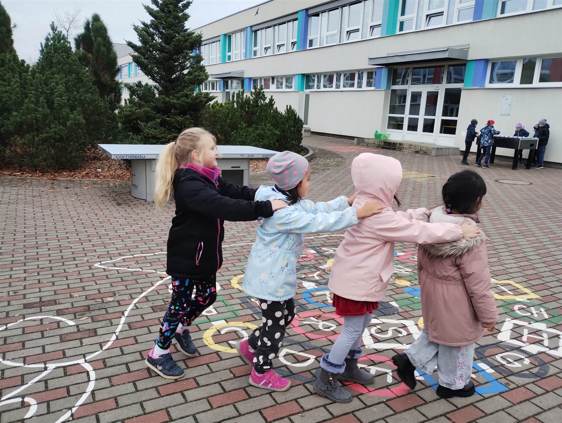 ŠD 6 - listopad - mix